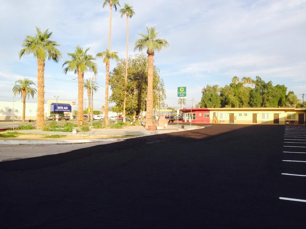 Desert Inn Westmorland Exterior photo