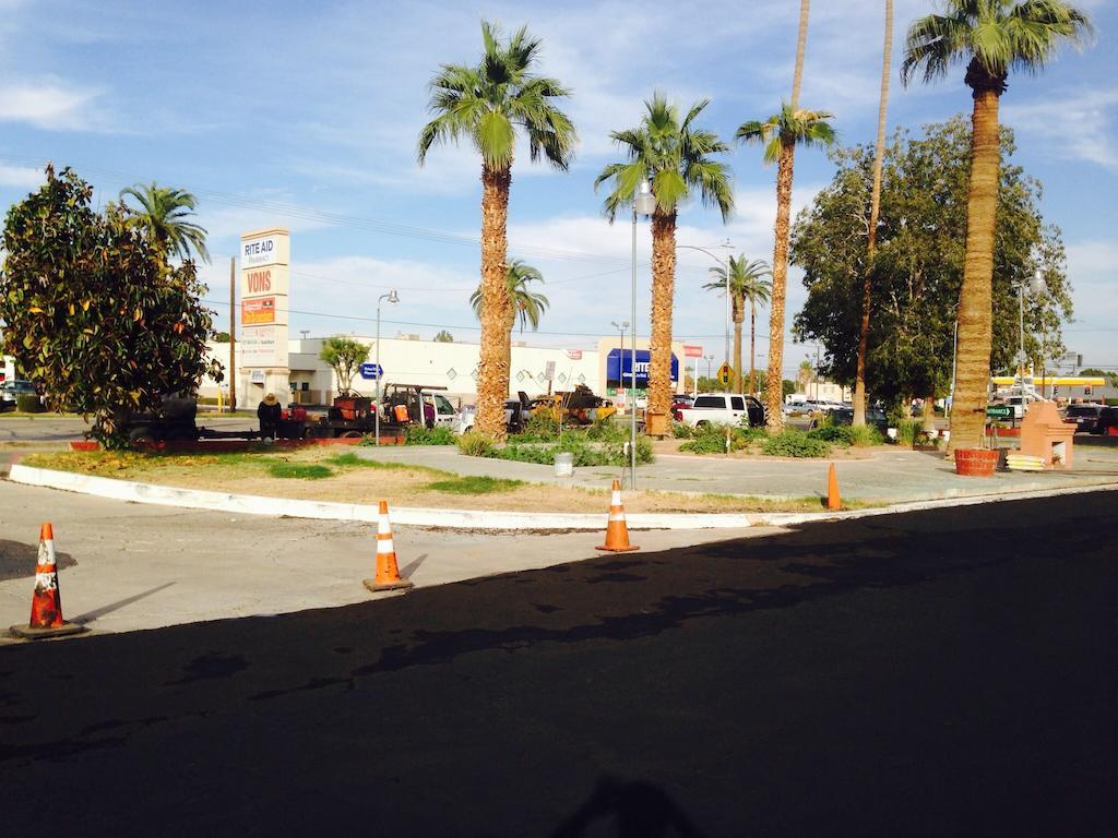 Desert Inn Westmorland Exterior photo